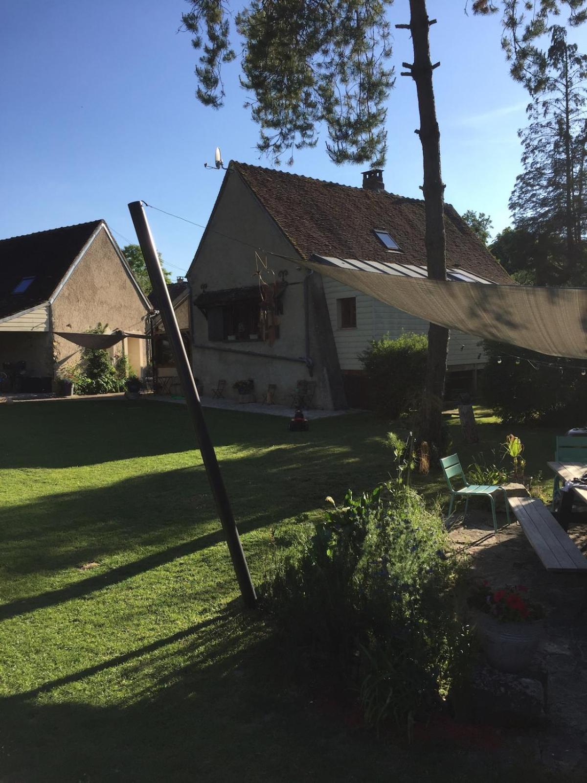 Le Refuge De Valprofonde Villeneuve-sur-Yonne Exterior foto