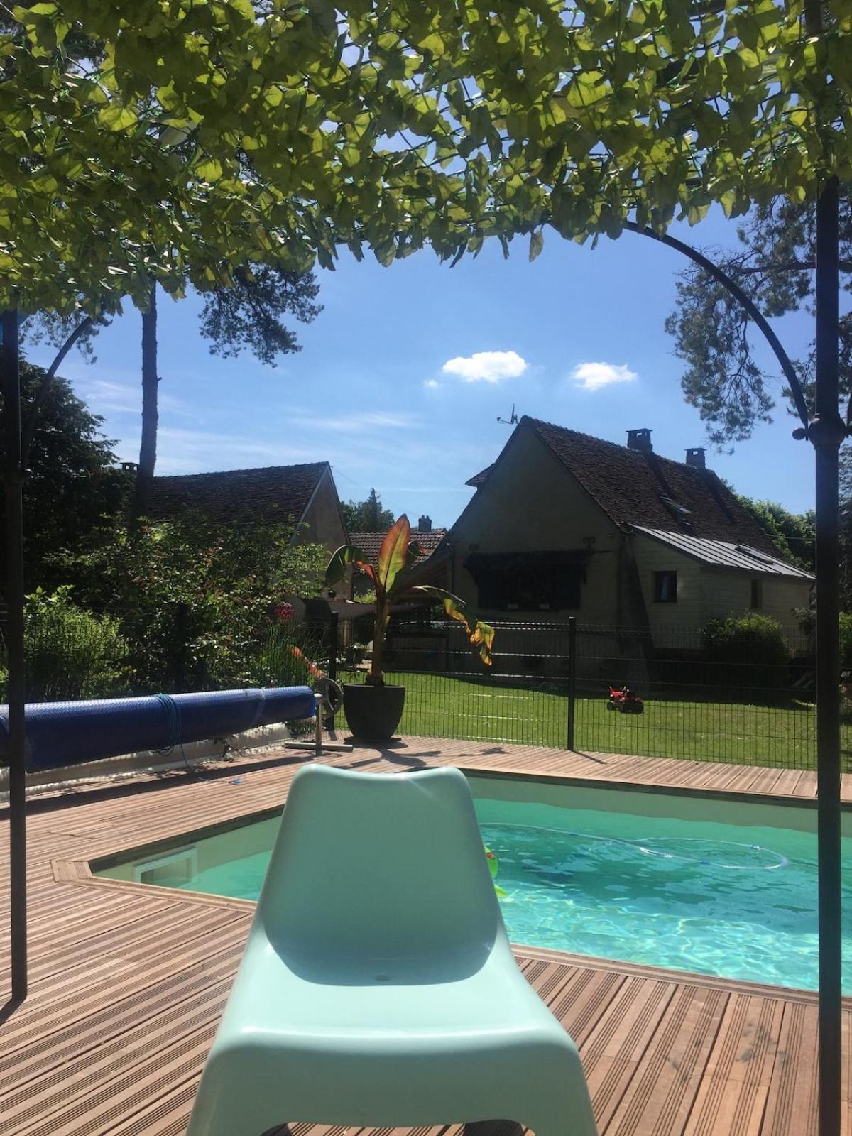 Le Refuge De Valprofonde Villeneuve-sur-Yonne Exterior foto