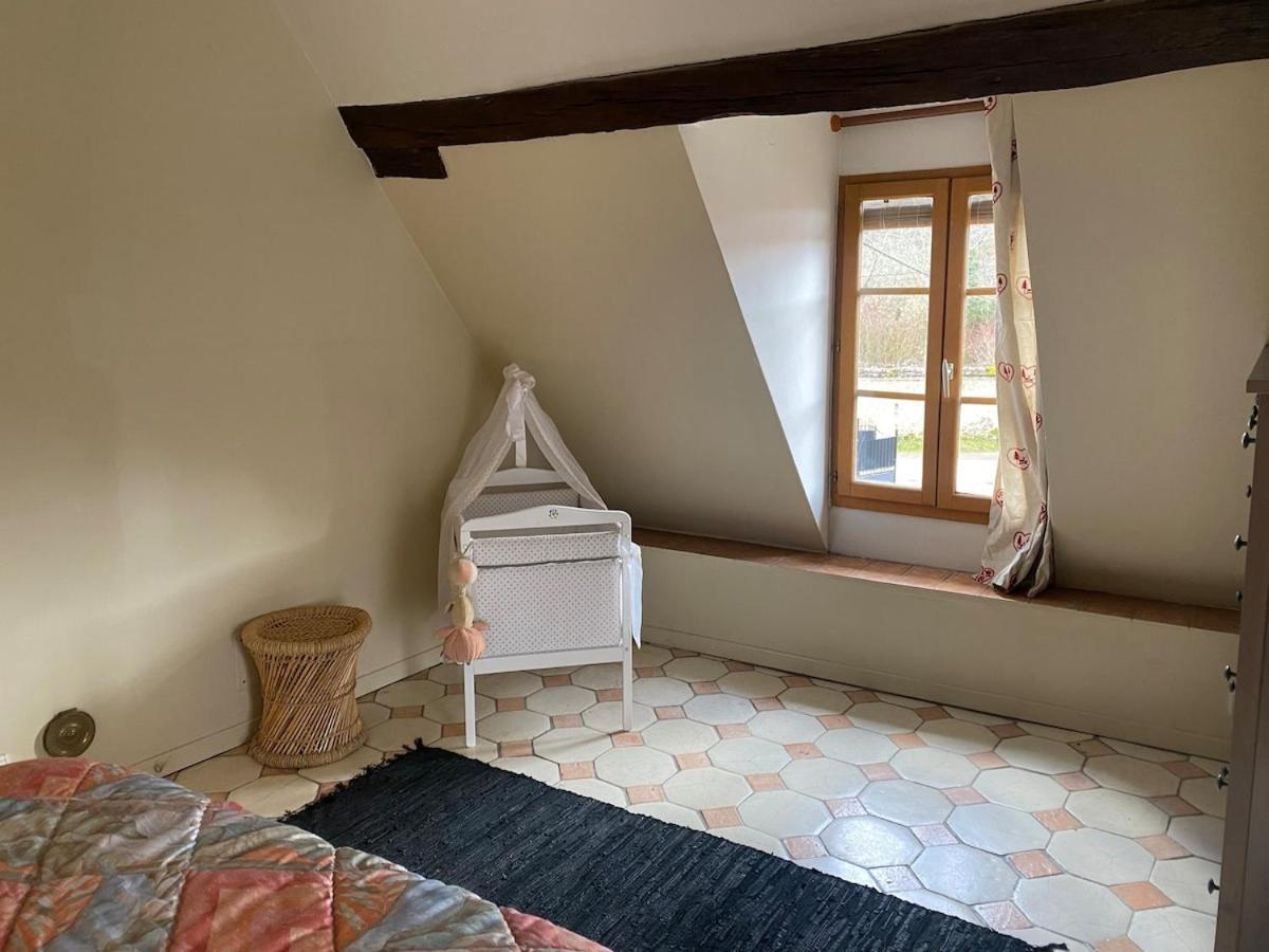 Le Refuge De Valprofonde Villeneuve-sur-Yonne Exterior foto