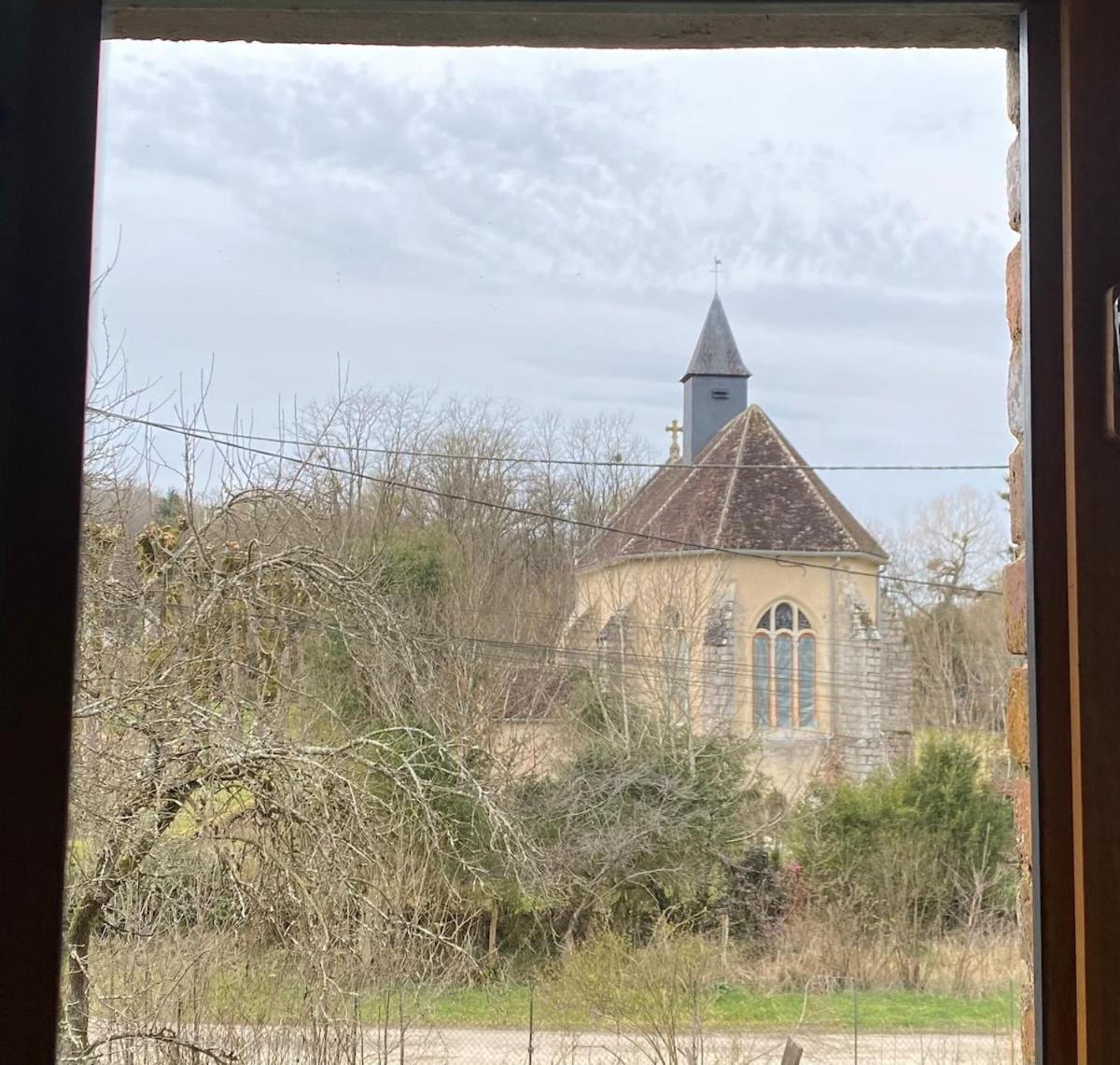 Le Refuge De Valprofonde Villeneuve-sur-Yonne Exterior foto